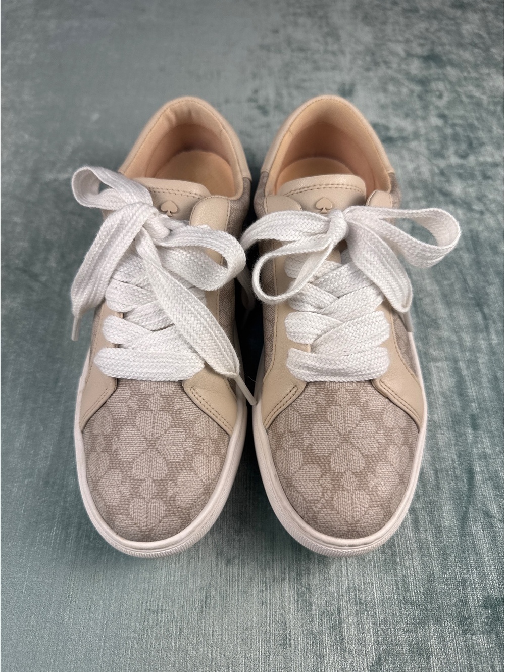 Kate Spade Erin Flower PVC Sneakers Beige Women’s 7B